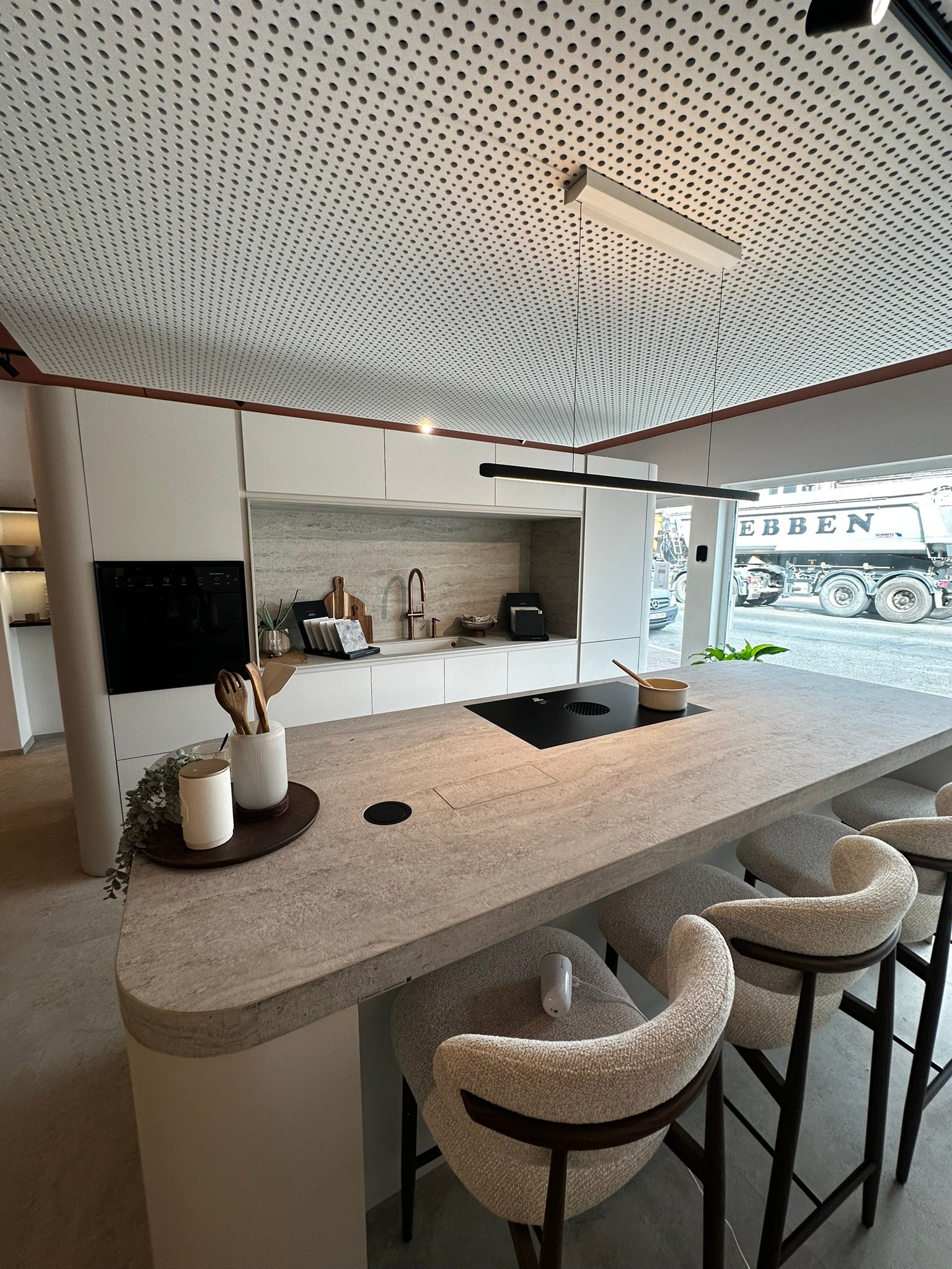 pure design showroom